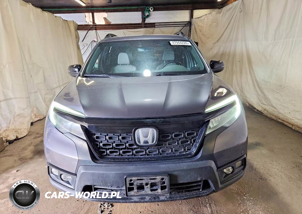 2020 Honda Passport Touring VIN:5FNYF8H90LB015557 - 5