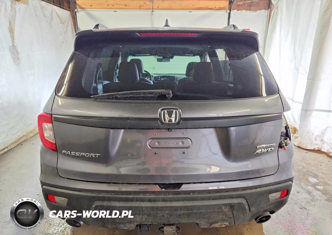 2020 Honda Passport Touring VIN:5FNYF8H90LB015557 - 6