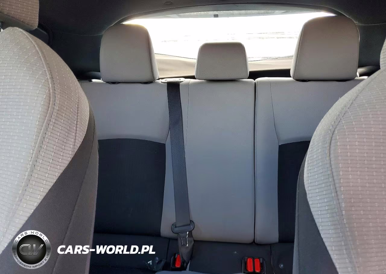 2019 Toyota C-Hr Xle VIN:NMTKHMBX3KR080086 - 10