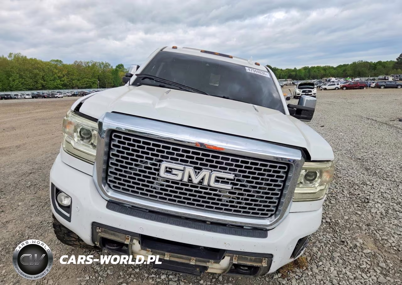 2015 GMC Sierra K2500 Denali VIN:1GT120E85FF528748 - 5