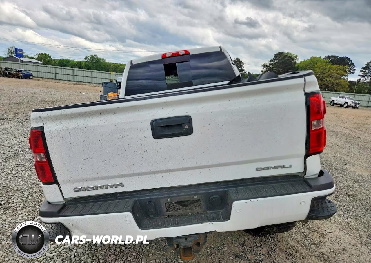2015 GMC Sierra K2500 Denali VIN:1GT120E85FF528748 - 6