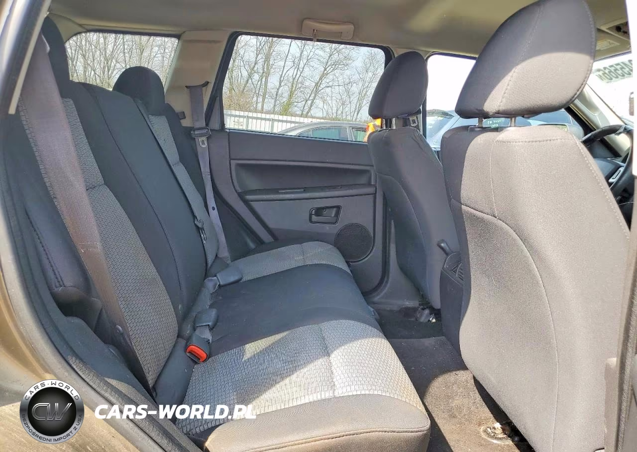 2008 Jeep Grand Cherokee Laredo VIN:1J8GS48K68C240808 - 11