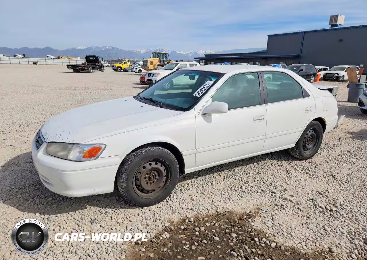 2000 Toyota Camry Le