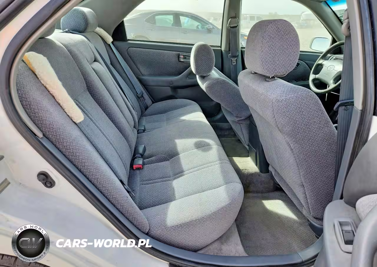 2000 Toyota Camry Le VIN:4T1BG22K6YU939328 - 10