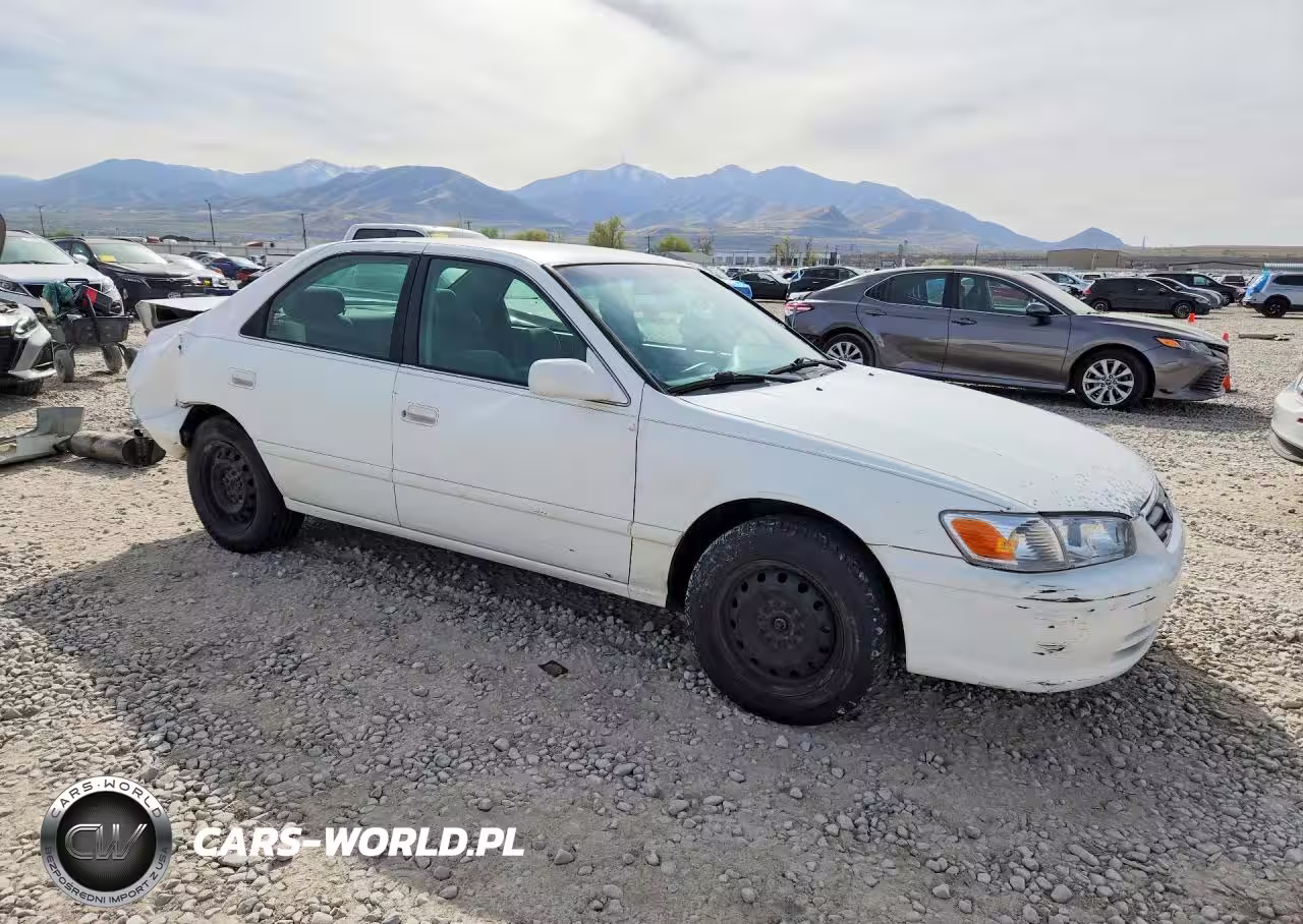 2000 Toyota Camry Le VIN:4T1BG22K6YU939328 - 4