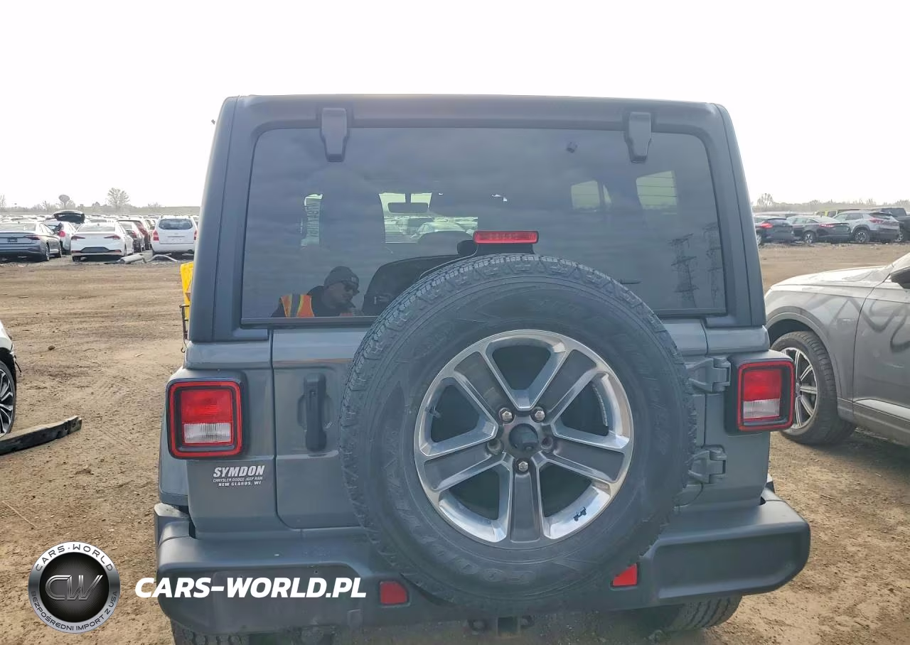 2022 Jeep Wrangler Unlimited Sahara VIN:1C4HJXEG7NW169306 - 6