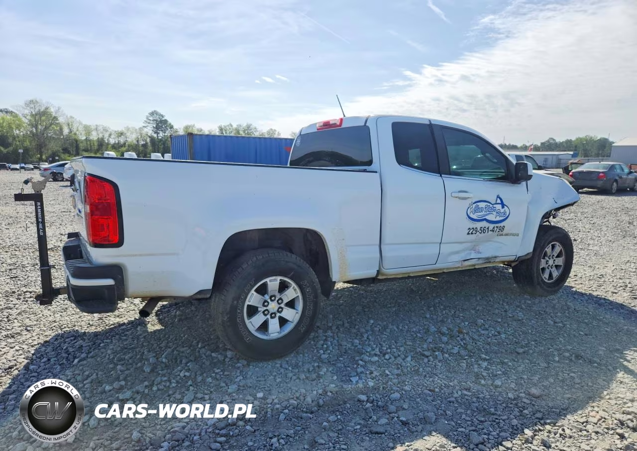 2018 Chevrolet Colorado VIN:1GCHSBEA8J1294088 - 3