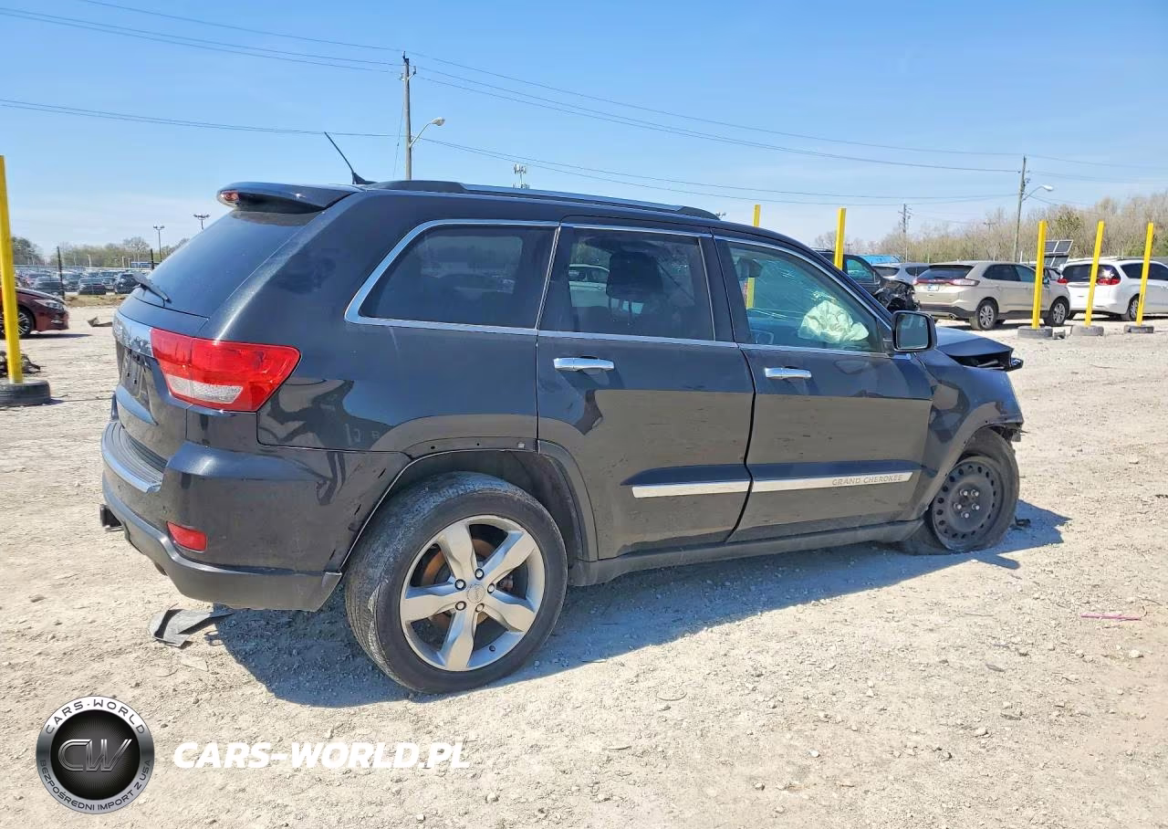 2013 Jeep Grand Cherokee Overland VIN:1C4RJFCTXDC649239 - 3