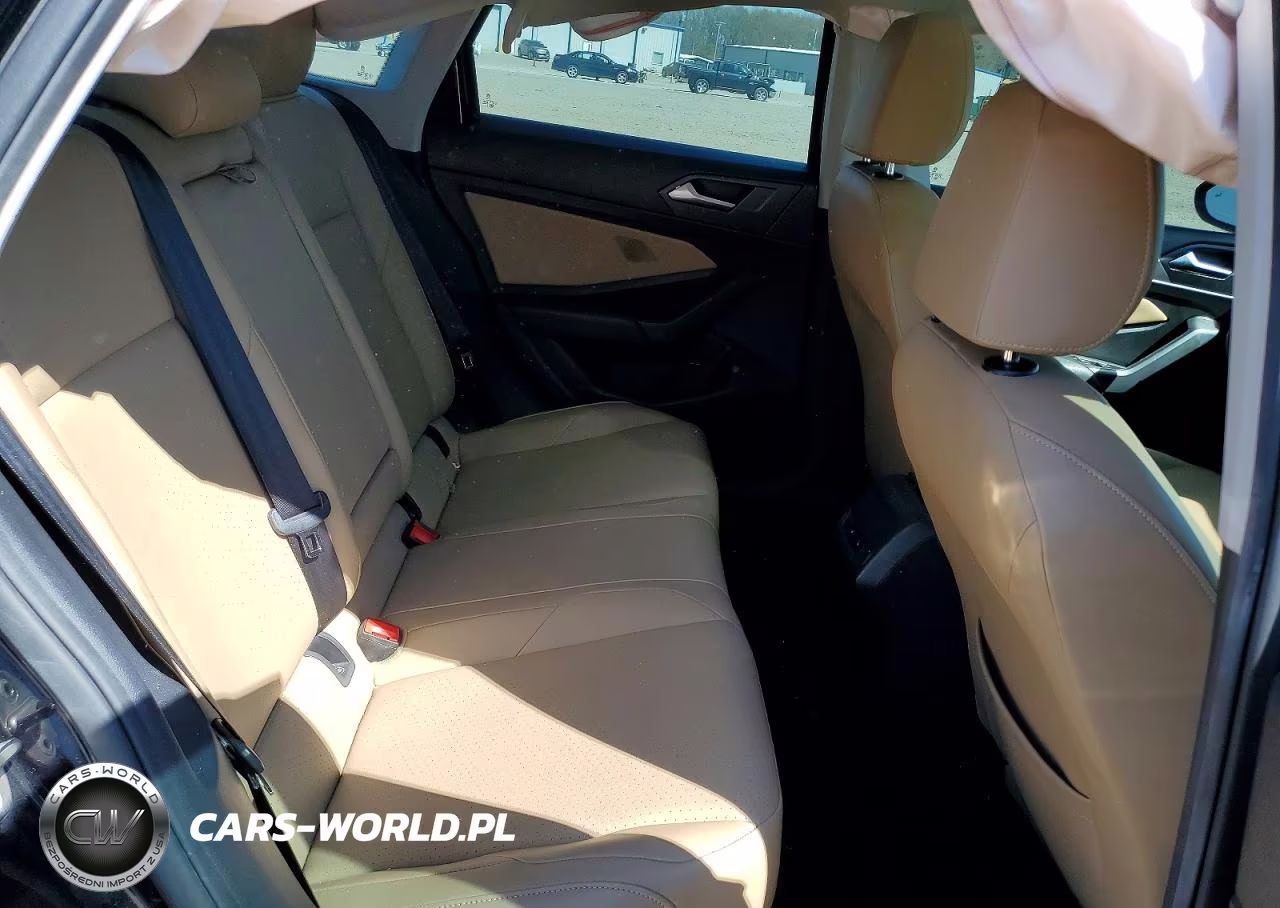 2020 Volkswagen Jetta VIN:3VWCB7BU4LM019049 - 10