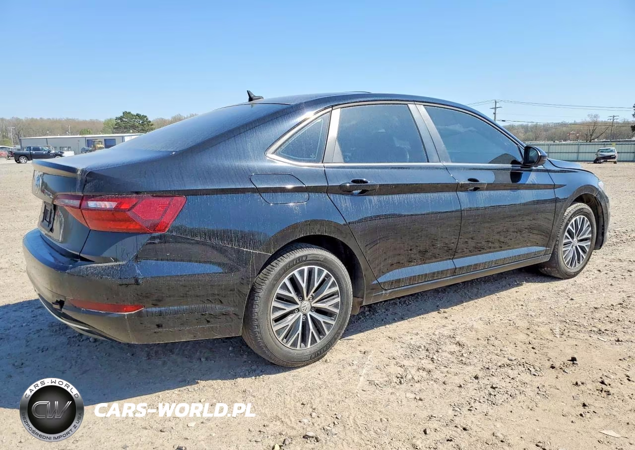 2020 Volkswagen Jetta VIN:3VWCB7BU4LM019049 - 3