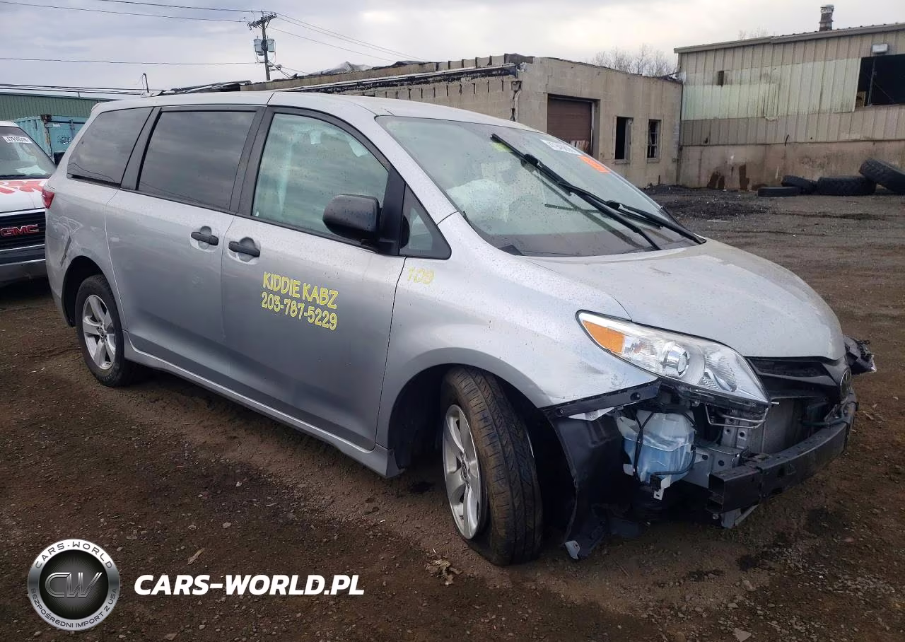 2020 Toyota Sienna L 7-Passenger VIN:5TDZZ3DC6LS082790 - 4