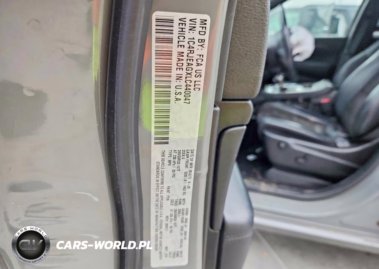 2020 Jeep Grand Cherokee Laredo VIN:1C4RJEAGXLC440047 - 14
