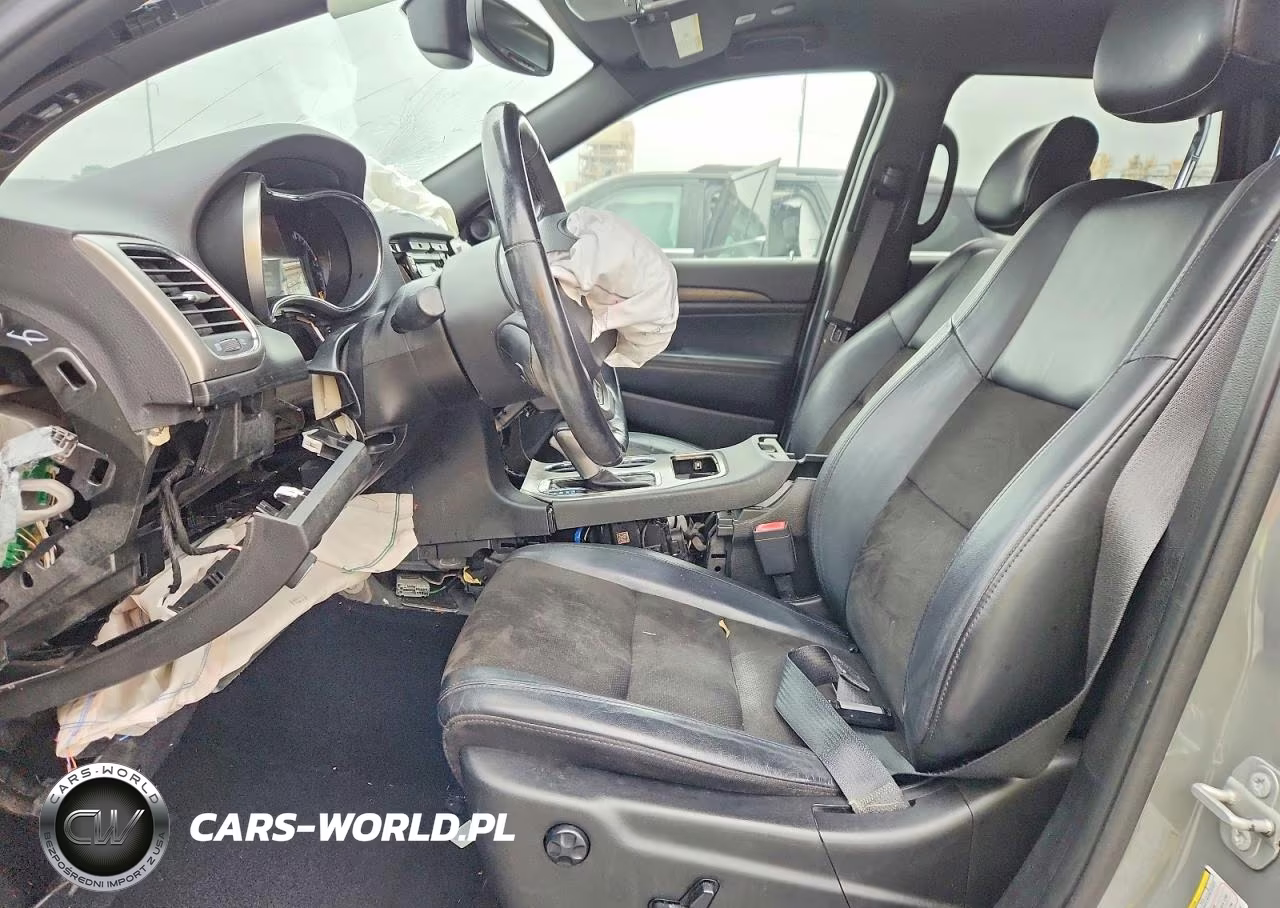 2020 Jeep Grand Cherokee Laredo VIN:1C4RJEAGXLC440047 - 7