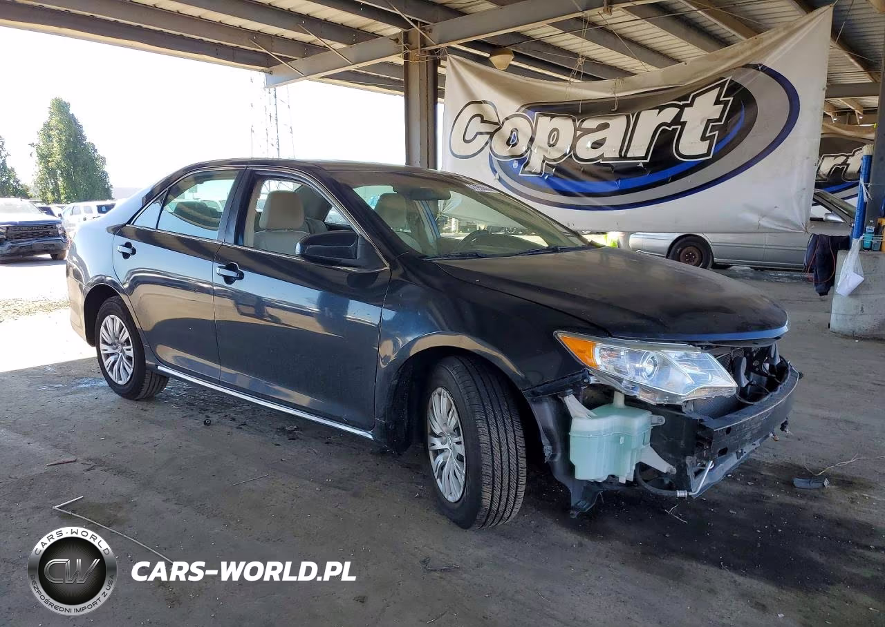 2013 Toyota Camry Le VIN:4T4BF1FK6DR295403 - 4
