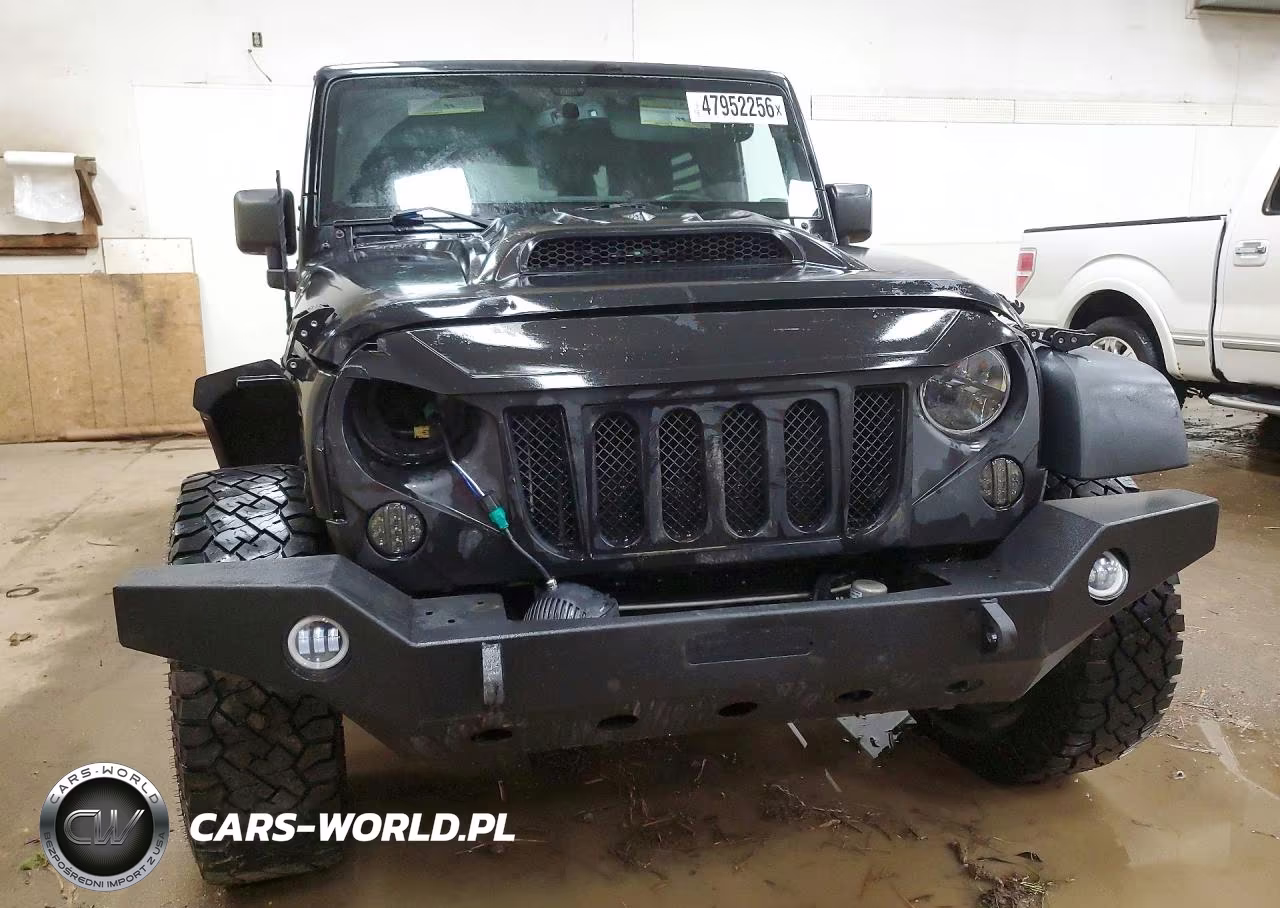 2015 Jeep Wrangler Sport VIN:1C4AJWAG8FL549310 - 5