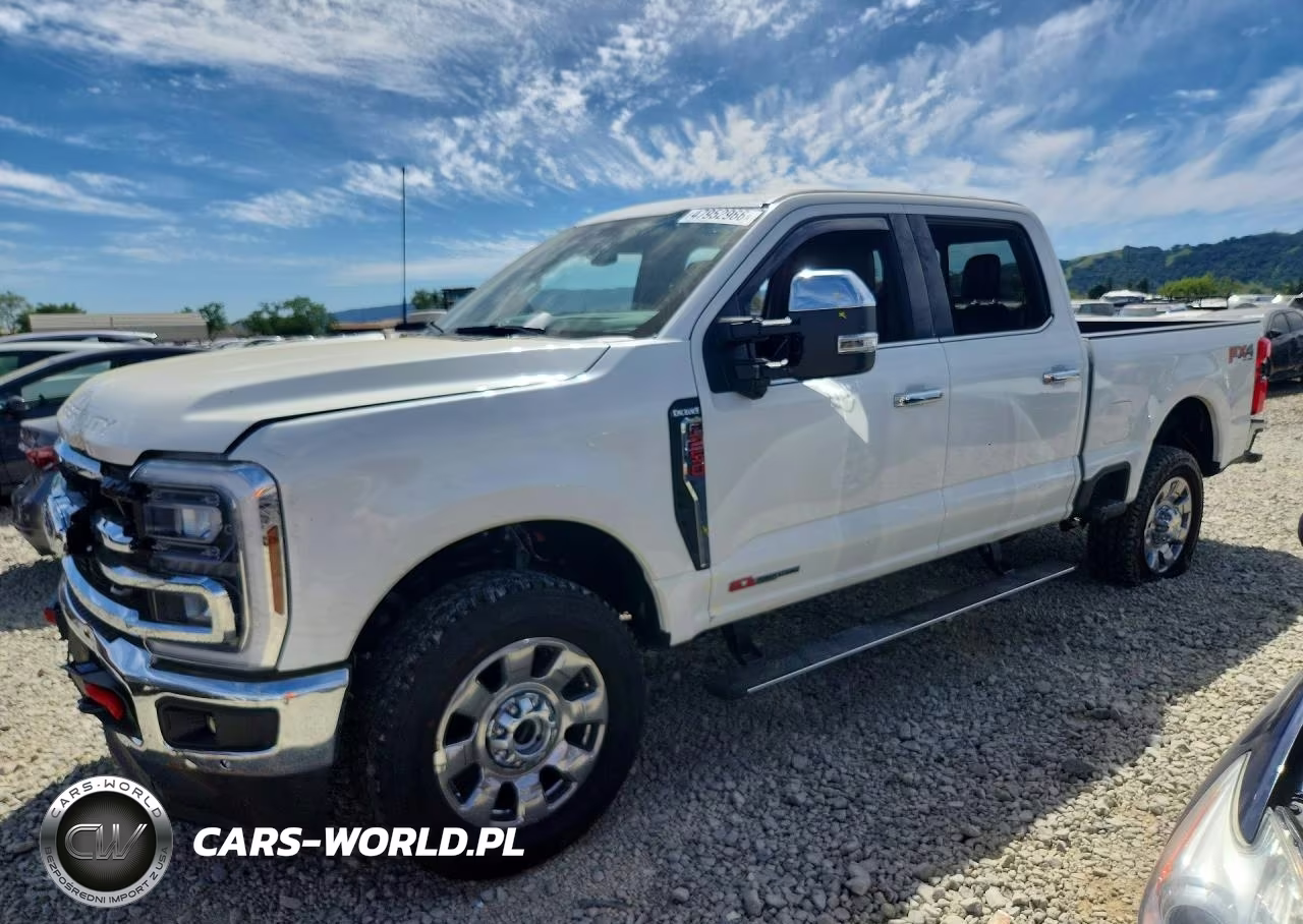 2025 Ford F-250 Super Duty – zdjęcie 1 z 12