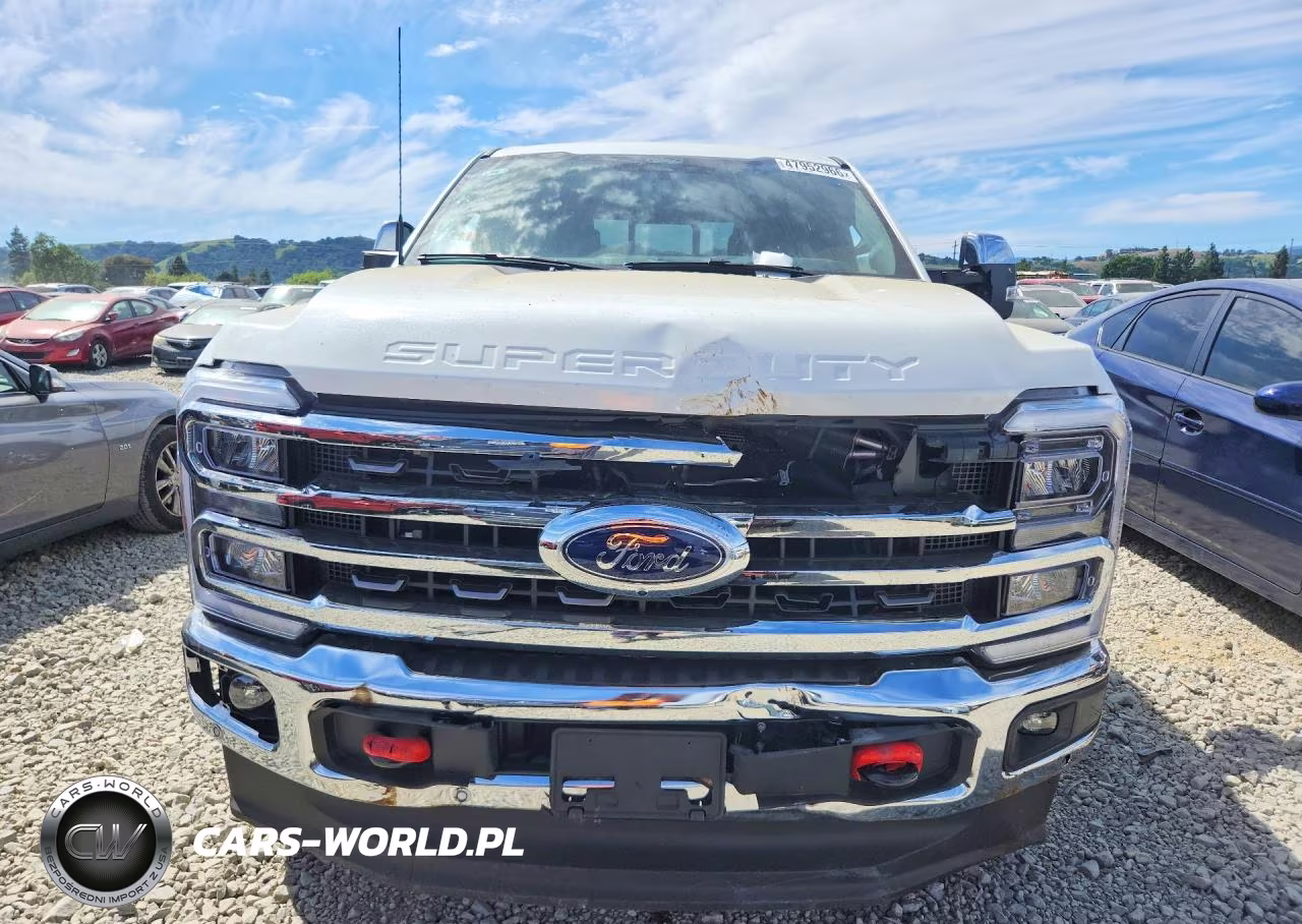 2025 Ford F-250 Super Duty VIN:1FT8W2BM3SEC79303 - 5
