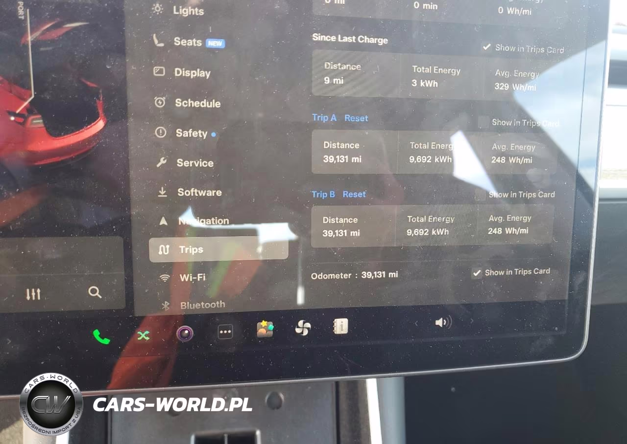 2019 Tesla Model 3 VIN:5YJ3E1EB9KF364856 - 9