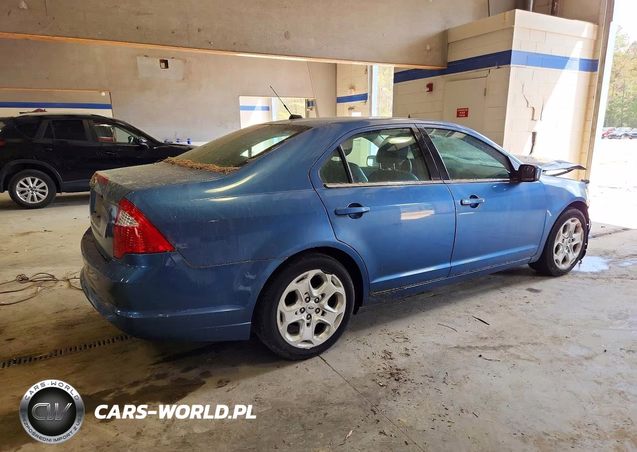 2010 Ford Fusion Se VIN:3FAHP0HA4AR400534 - 3