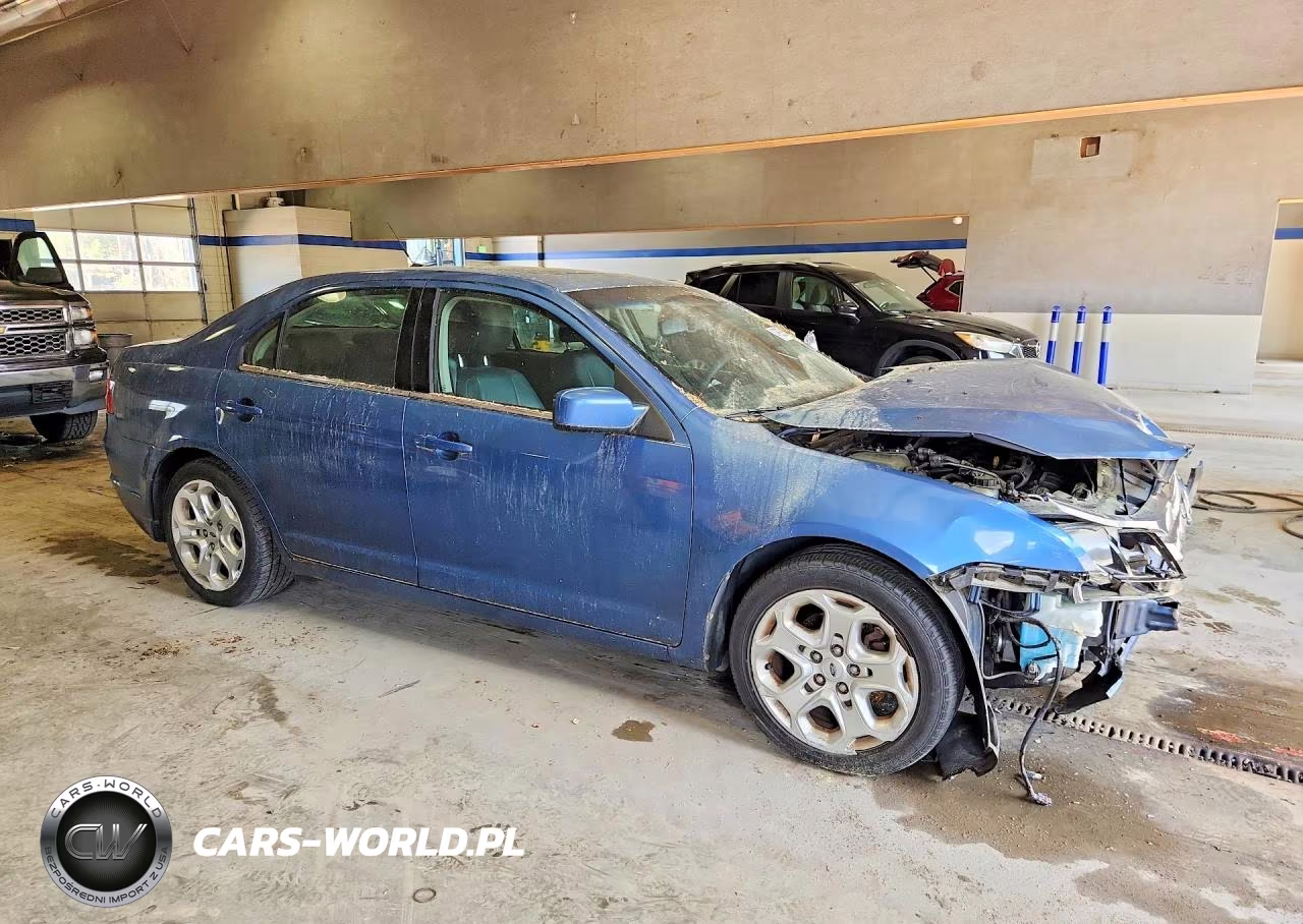 2010 Ford Fusion Se VIN:3FAHP0HA4AR400534 - 4