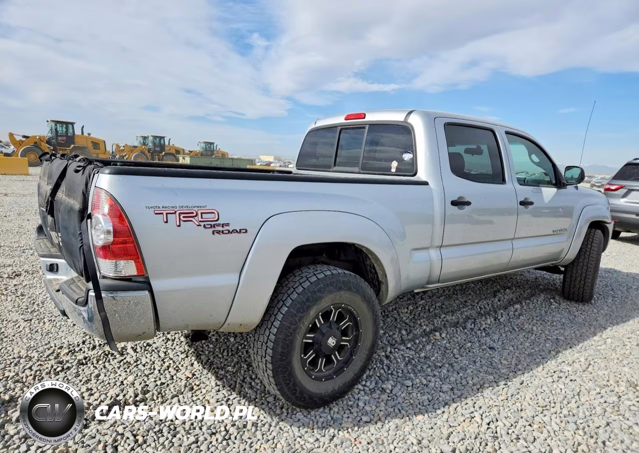 2005 Toyota Tacoma V6 VIN:5TEMU52N65Z030624 - 3