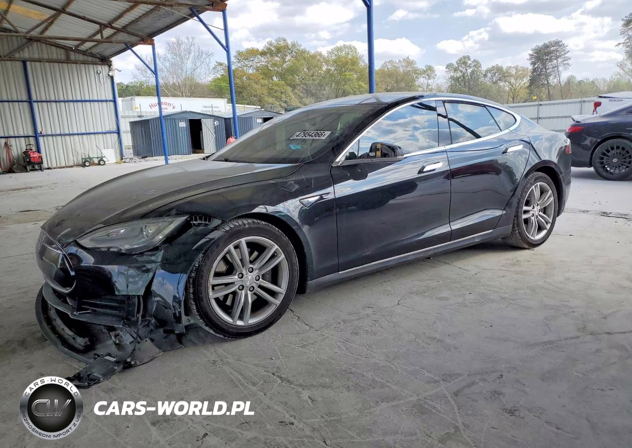2013 Tesla Model S