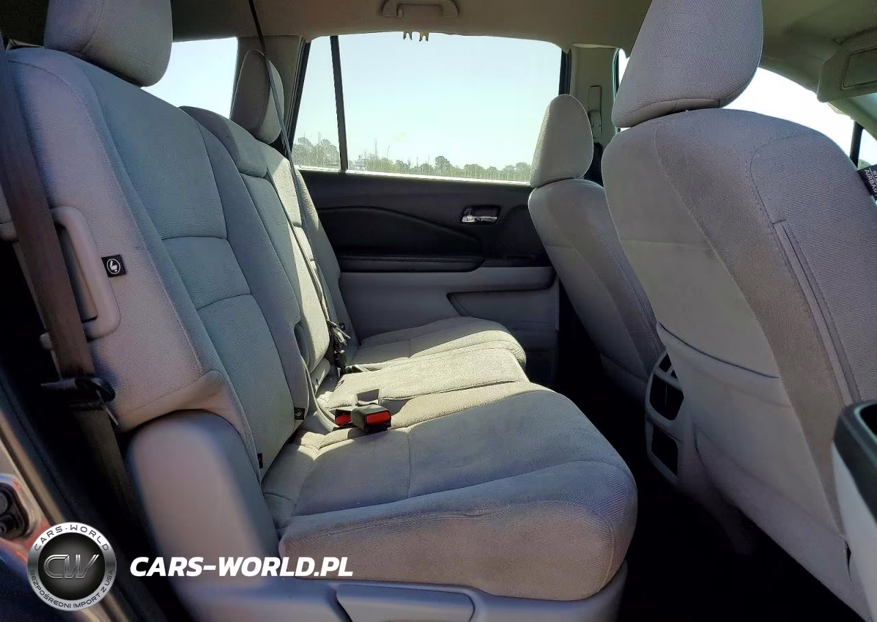 2020 Honda Pilot Lx VIN:5FNYF5H11LB025863 - 11