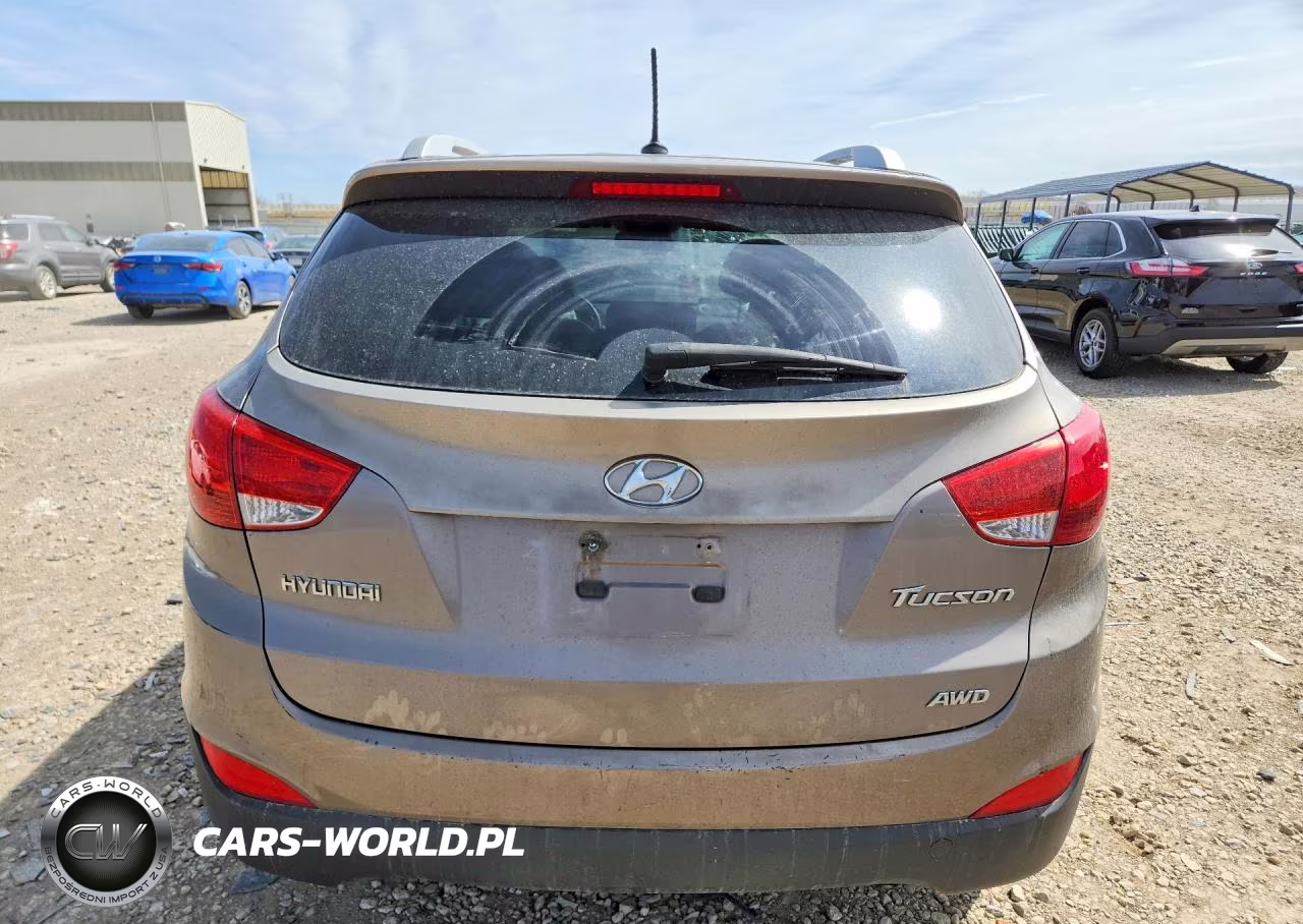 2011 Hyundai Tucson VIN:KM8JUCAC3BU201577 - 6