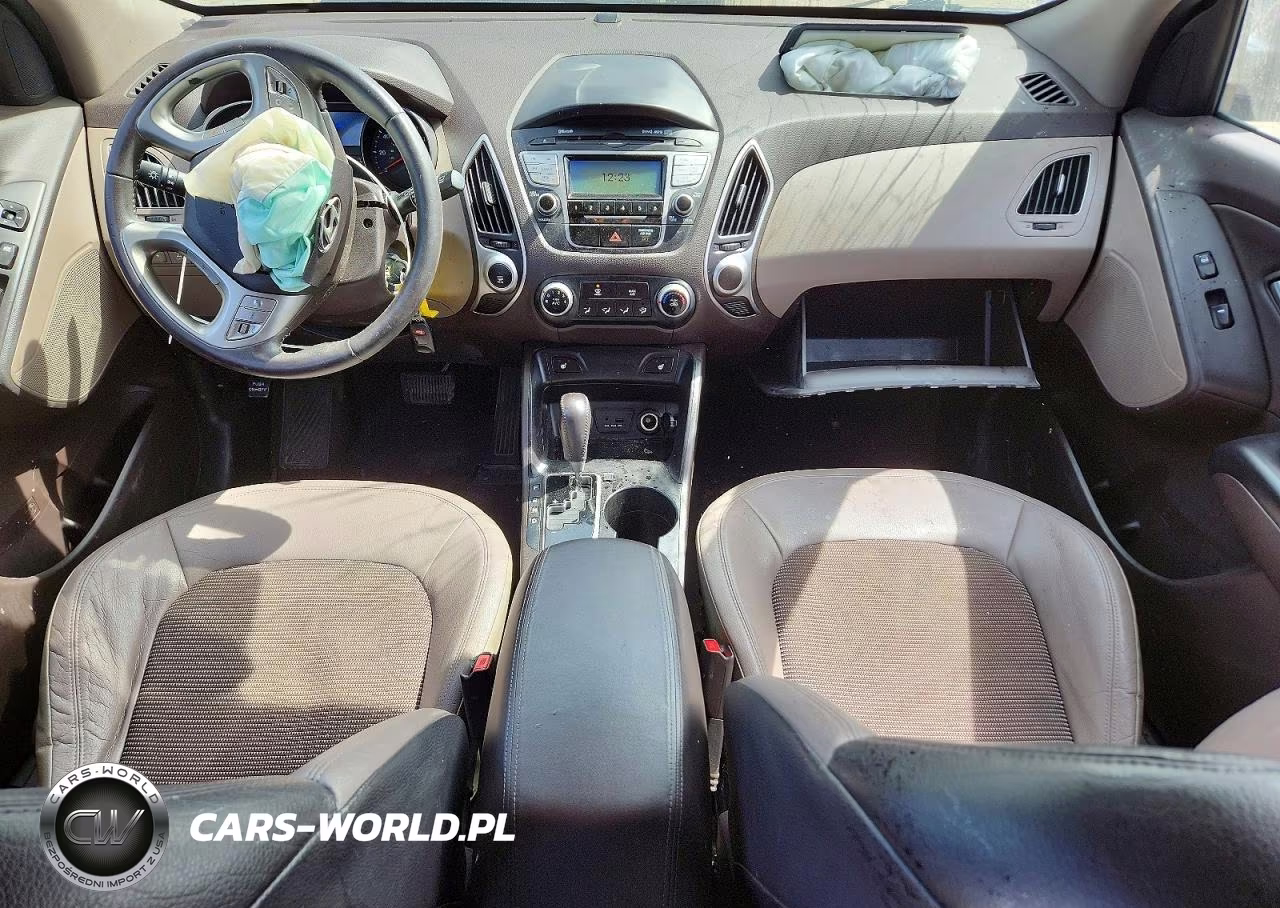 2011 Hyundai Tucson VIN:KM8JUCAC3BU201577 - 8