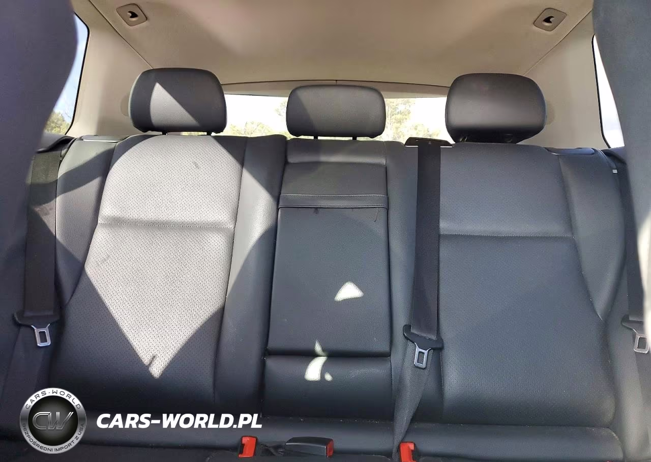 2010 Mercedes Benz Glk 350 4Matic VIN:WDCGG8HB5AF300656 - 10