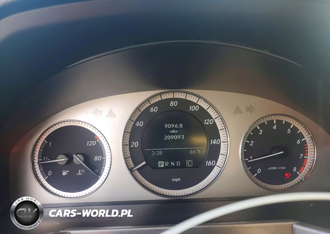 2010 Mercedes Benz Glk 350 4Matic VIN:WDCGG8HB5AF300656 - 9