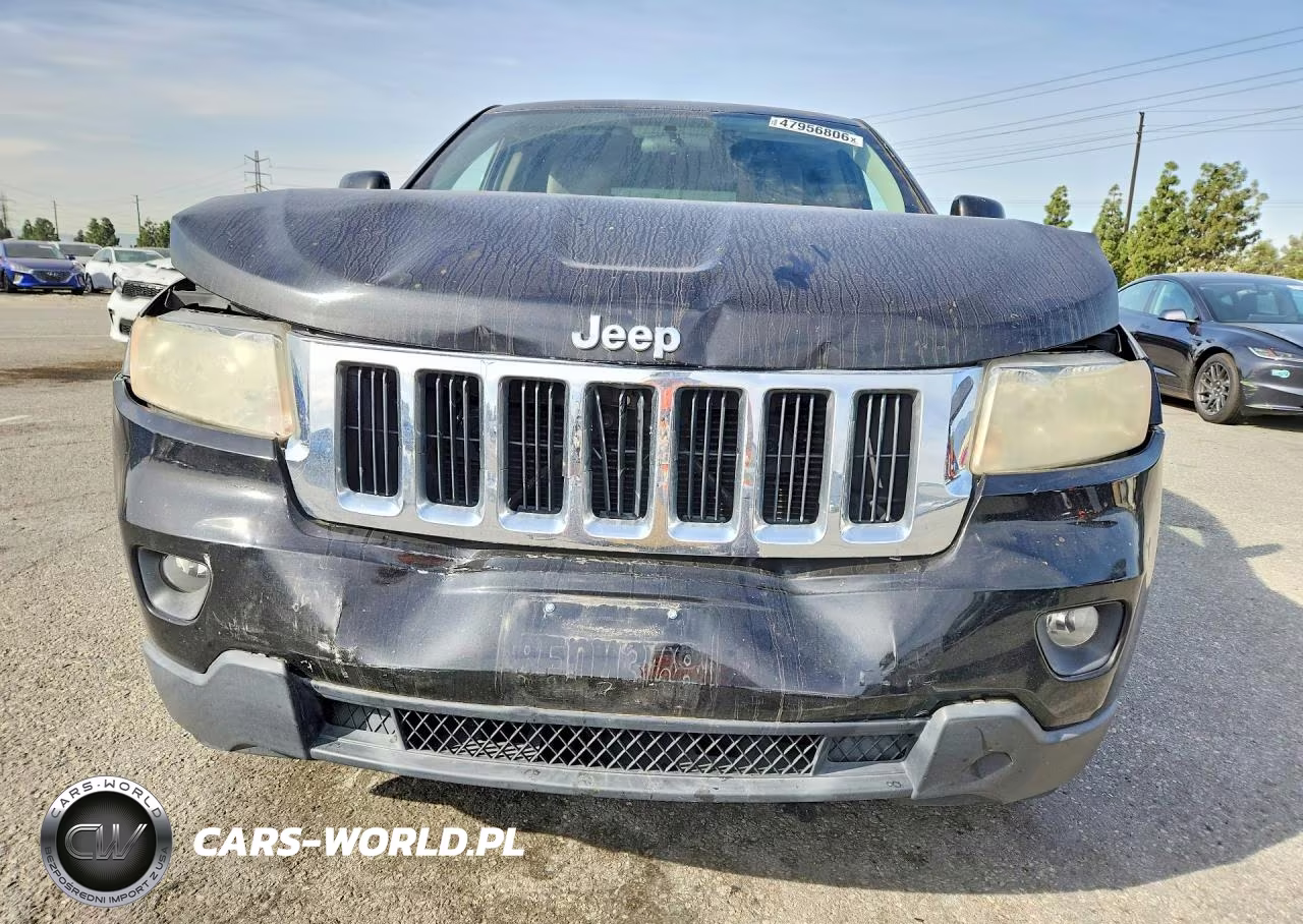 2011 Jeep Grand Cherokee Laredo VIN:1J4RS4GG6BC535082 - 5