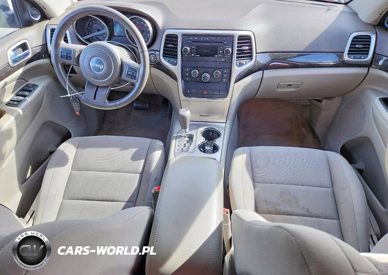 2011 Jeep Grand Cherokee Laredo VIN:1J4RS4GG6BC535082 - 8
