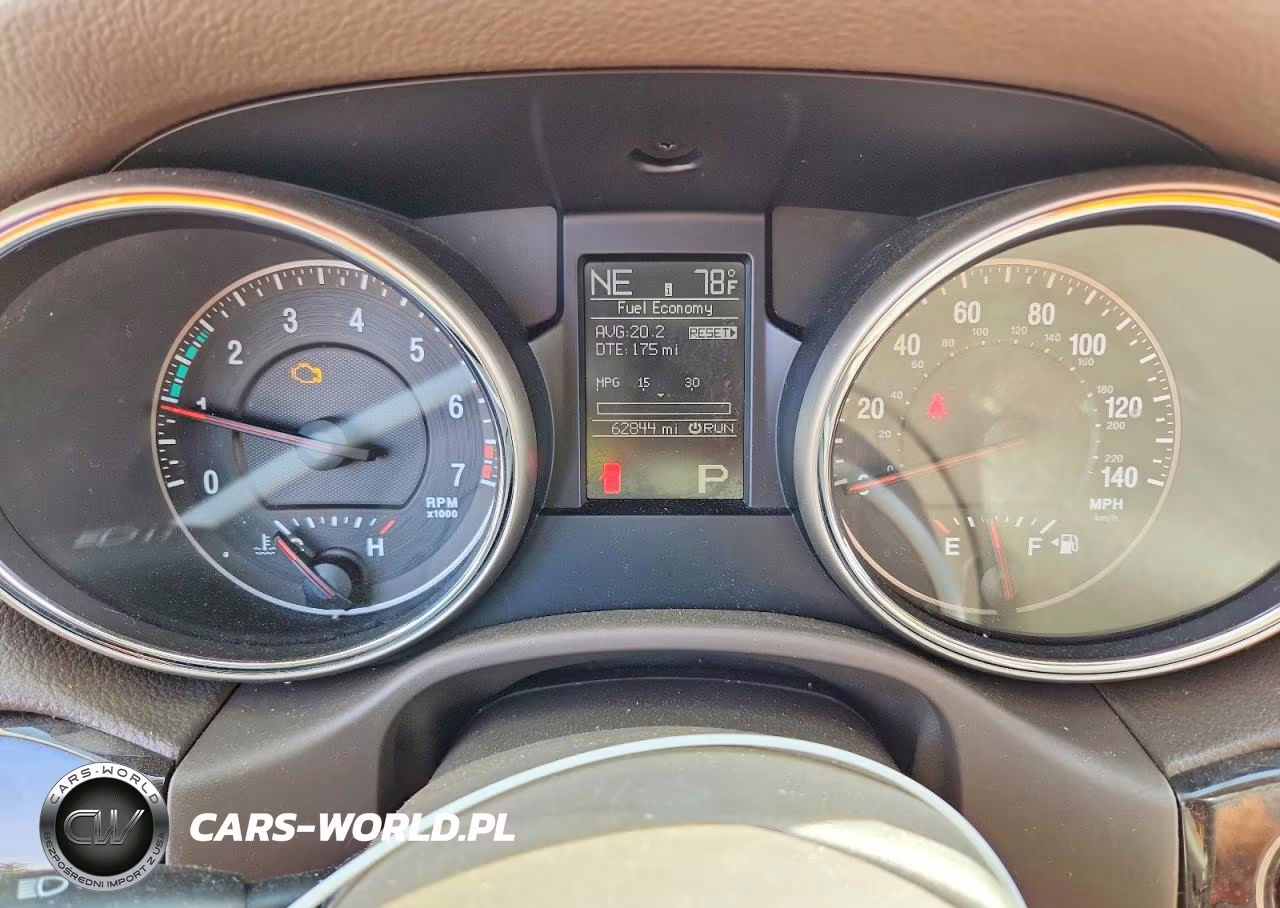 2011 Jeep Grand Cherokee Laredo VIN:1J4RS4GG6BC535082 - 9