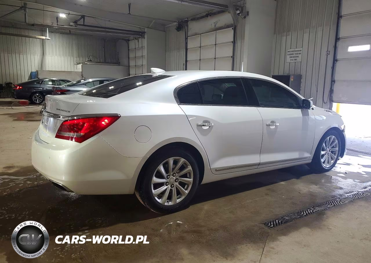 2015 Buick Lacrosse VIN:1G4GB5G39FF142080 - 3