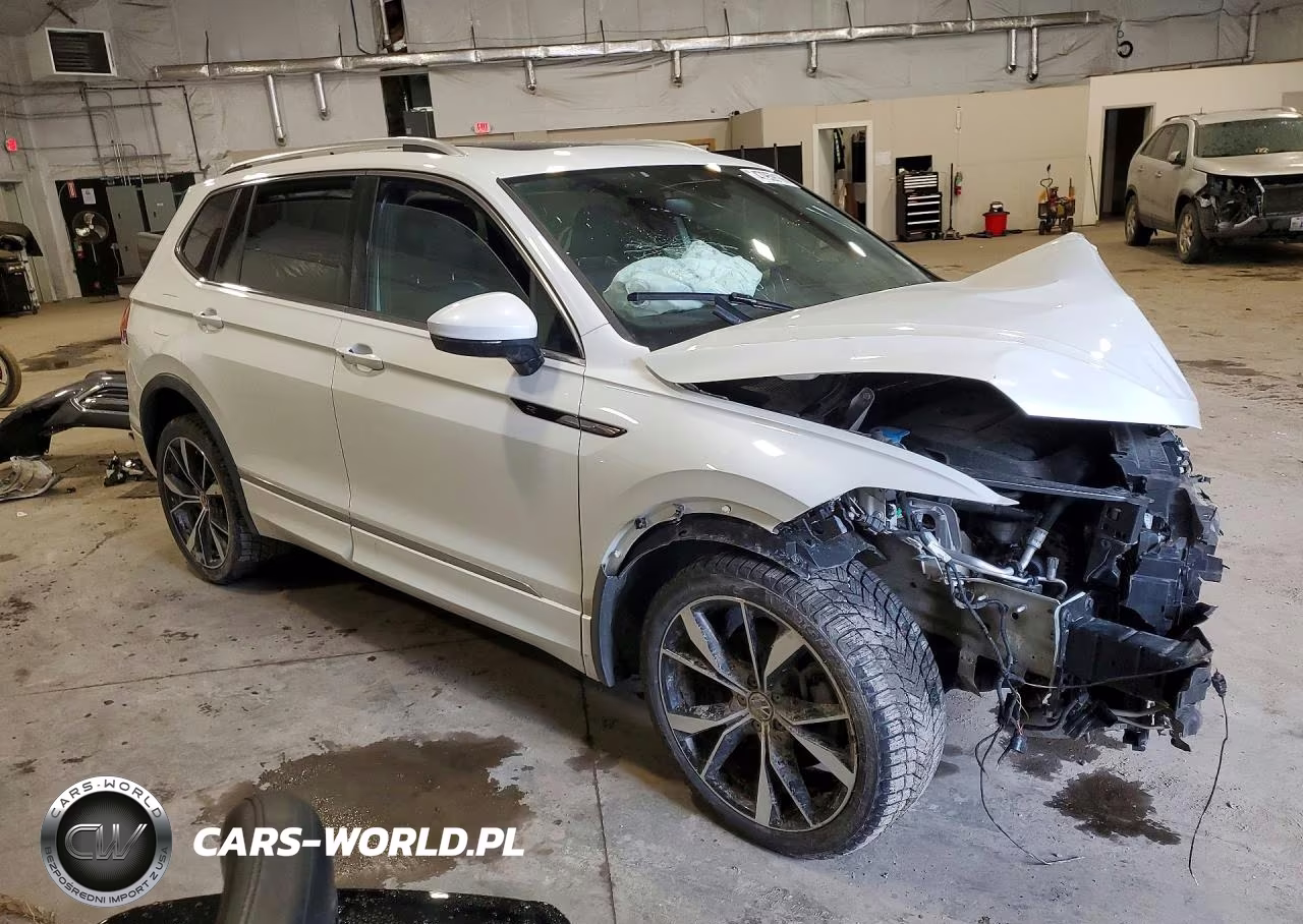 2024 Volkswagen Tiguan Sel R-Line Black VIN:3VV4B7AX9RM124537 - 4