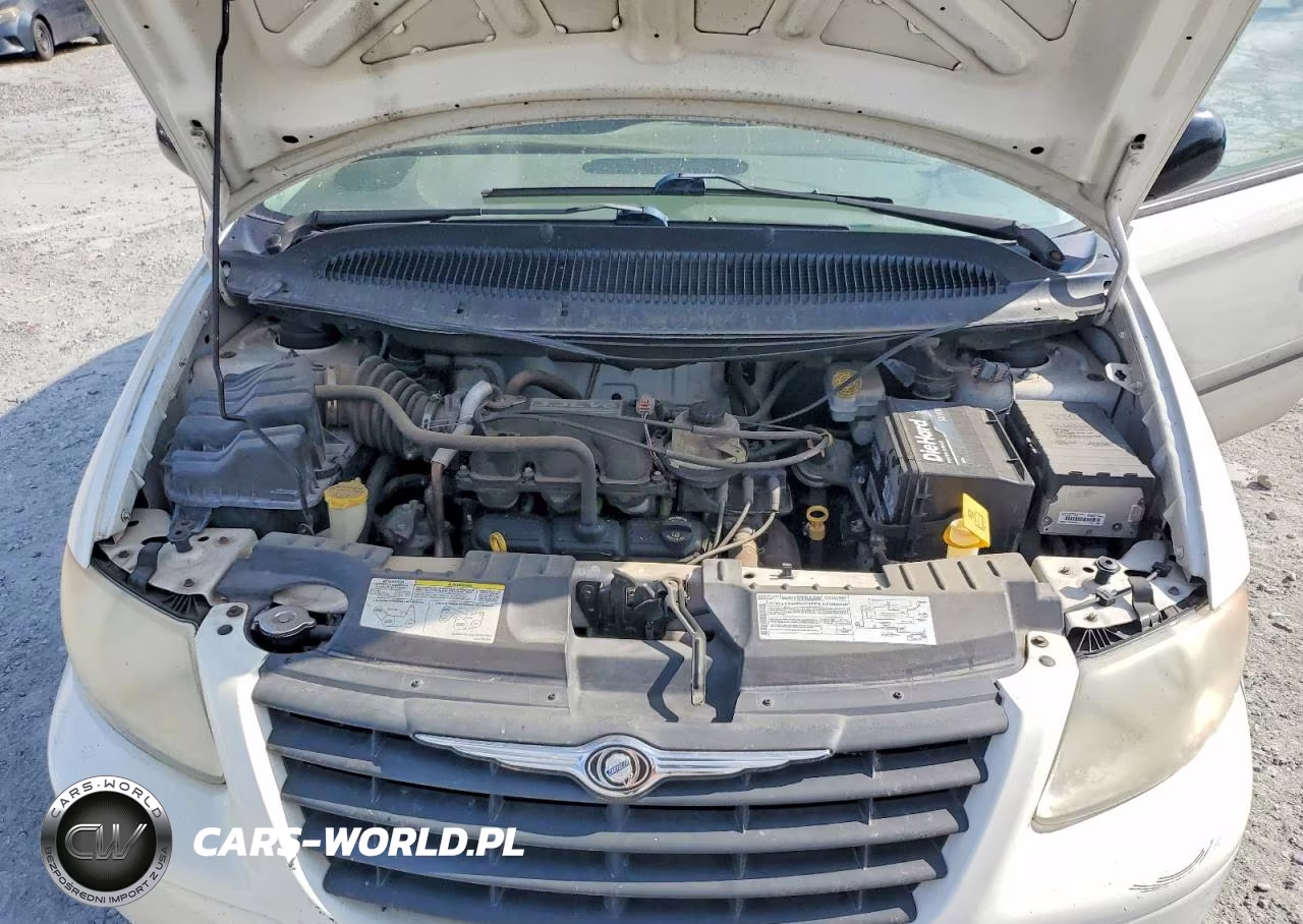 2007 Chrysler Town & Country Lx VIN:1A4GJ45R57B173662 - 12