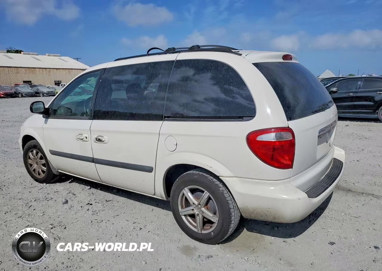 2007 Chrysler Town & Country Lx VIN:1A4GJ45R57B173662 - 2