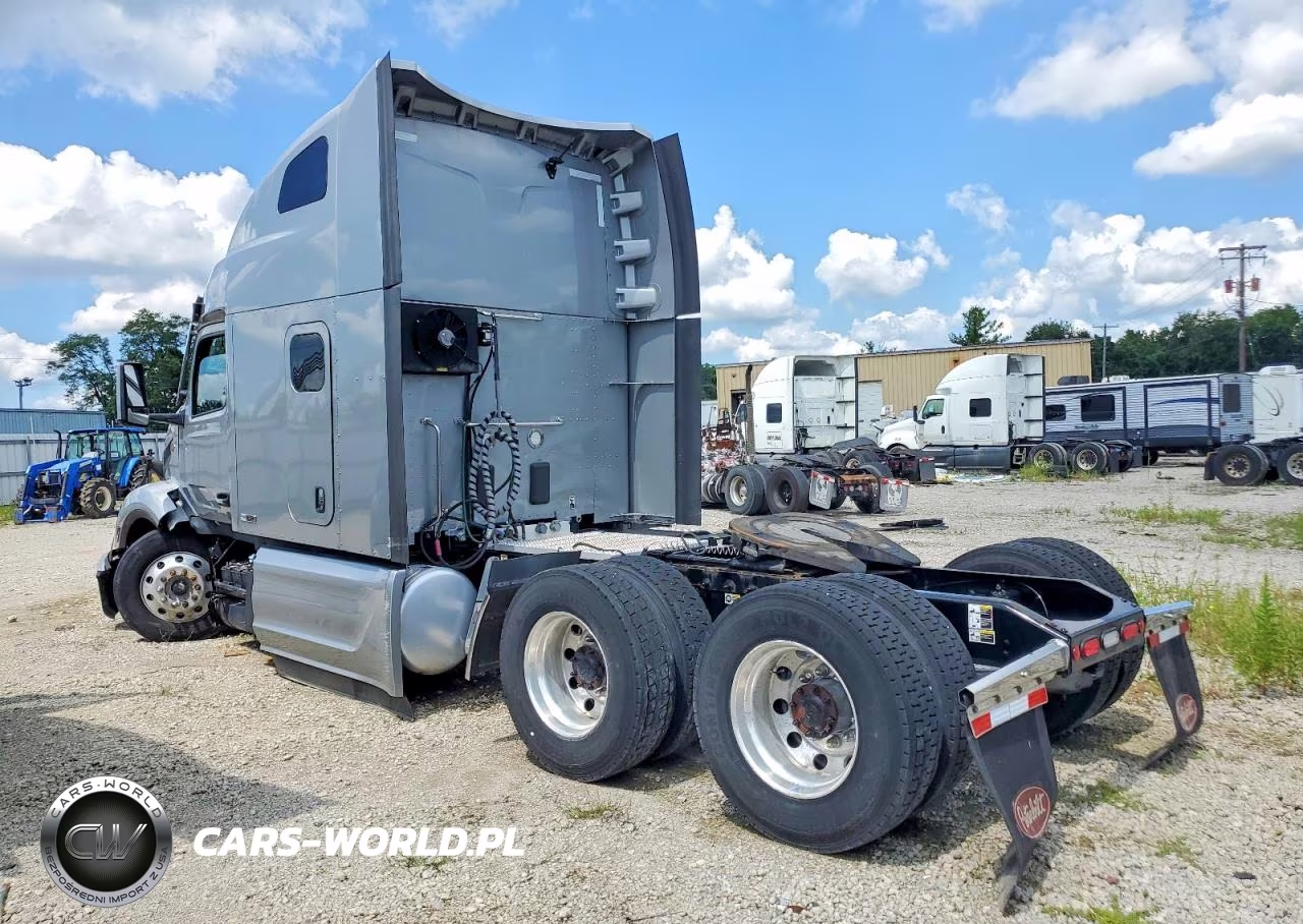 2024 Peterbilt 579 Semi Truck VIN:1XPBDP9X4RD643705 - 3