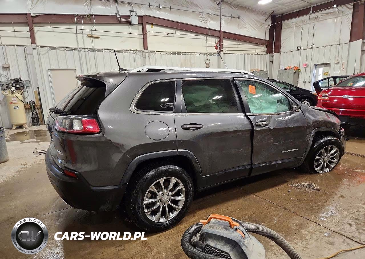 2021 Jeep Cherokee Latitude Lux VIN:1C4PJMMX6MD122712 - 3