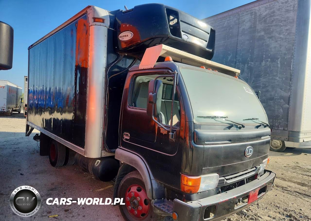 2010 Nissan Diesel Ud1400 Refrigerated Box Truck VIN:JNAUZ51J7AA455003 - 4