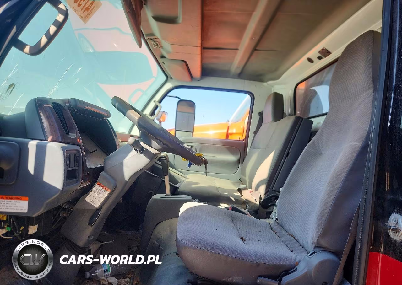 2010 Nissan Diesel Ud1400 Refrigerated Box Truck VIN:JNAUZ51J7AA455003 - 7