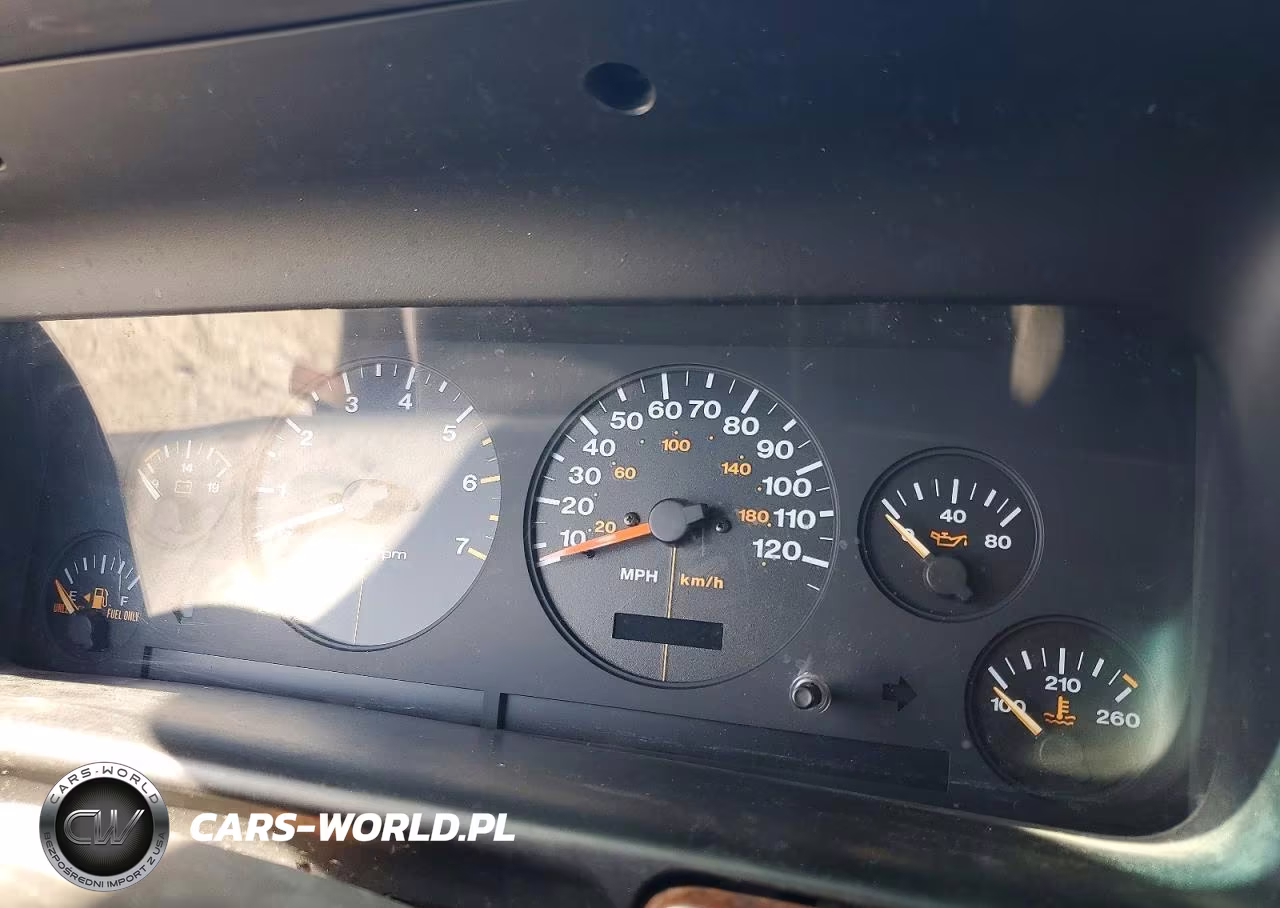 1996 Jeep Grand Cherokee Limited VIN:1J4GZ78S9TC332941 - 9