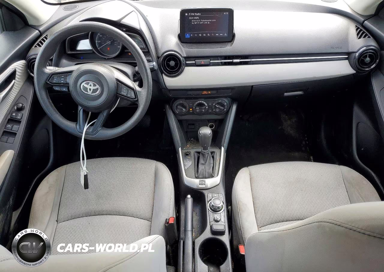 2019 Toyota Yaris L VIN:3MYDLBYV0KY521427 - 8