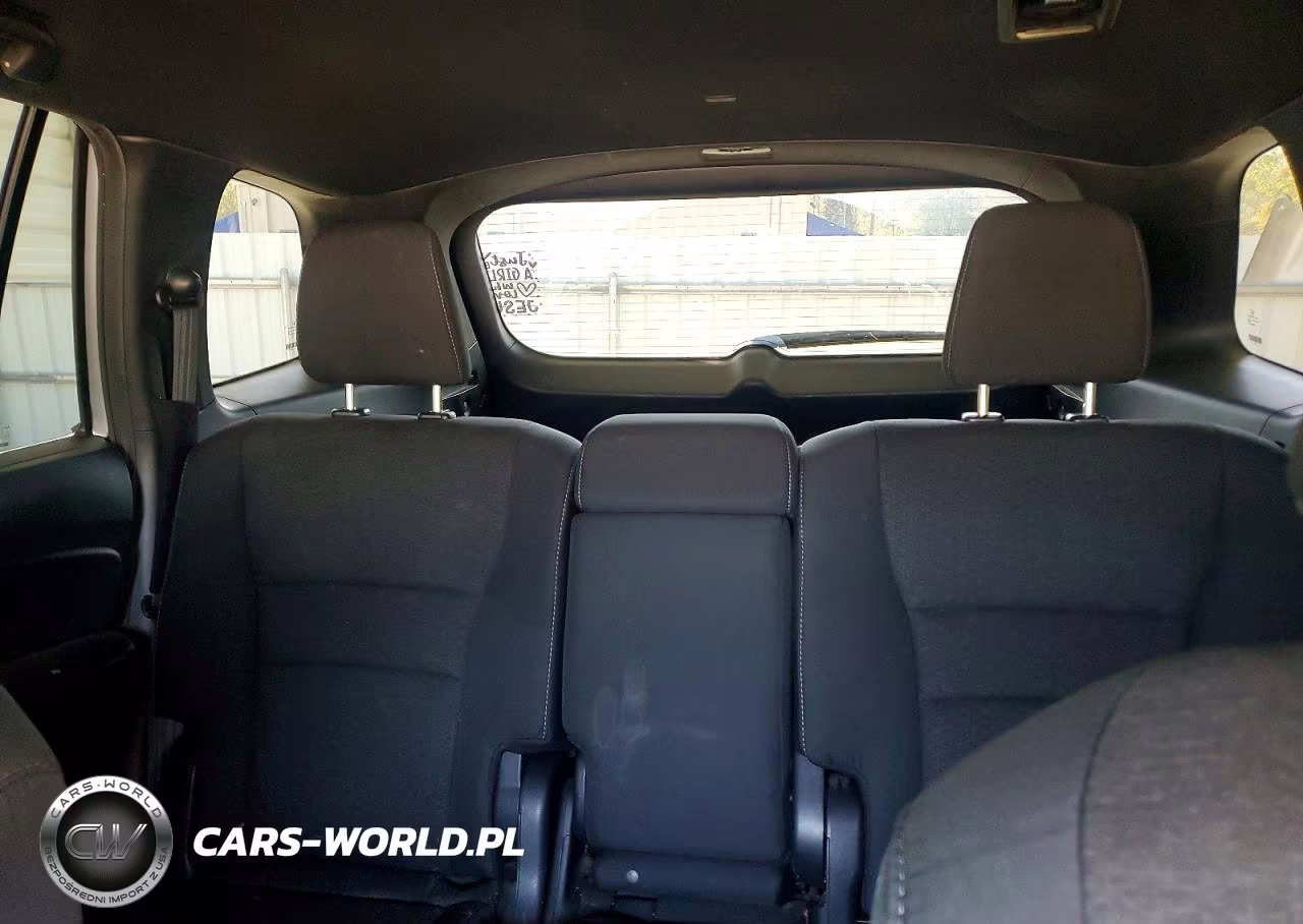 2019 Honda Passport Sport VIN:5FNYF7H22KB009769 - 10