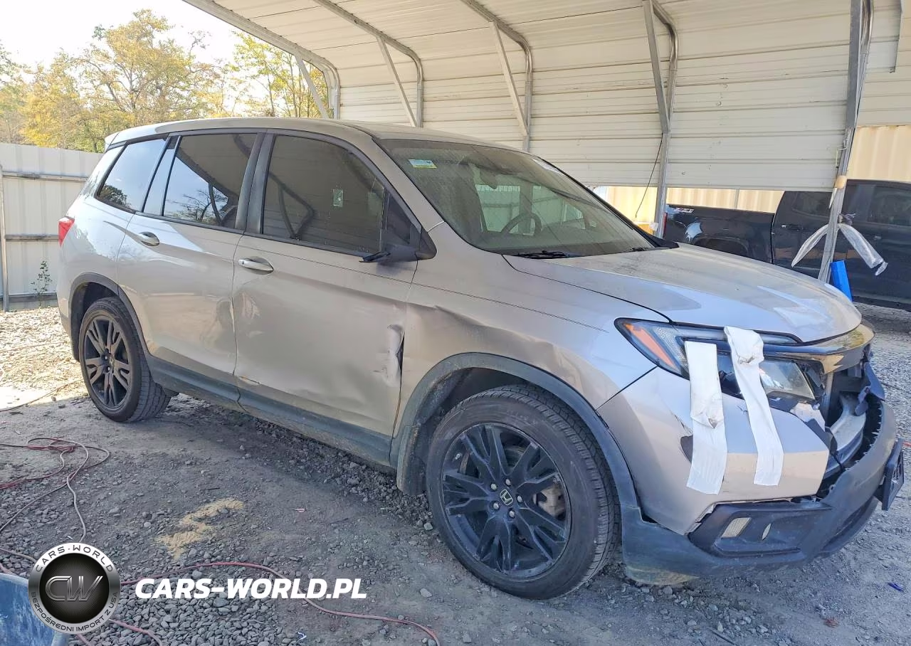 2019 Honda Passport Sport VIN:5FNYF7H22KB009769 - 4