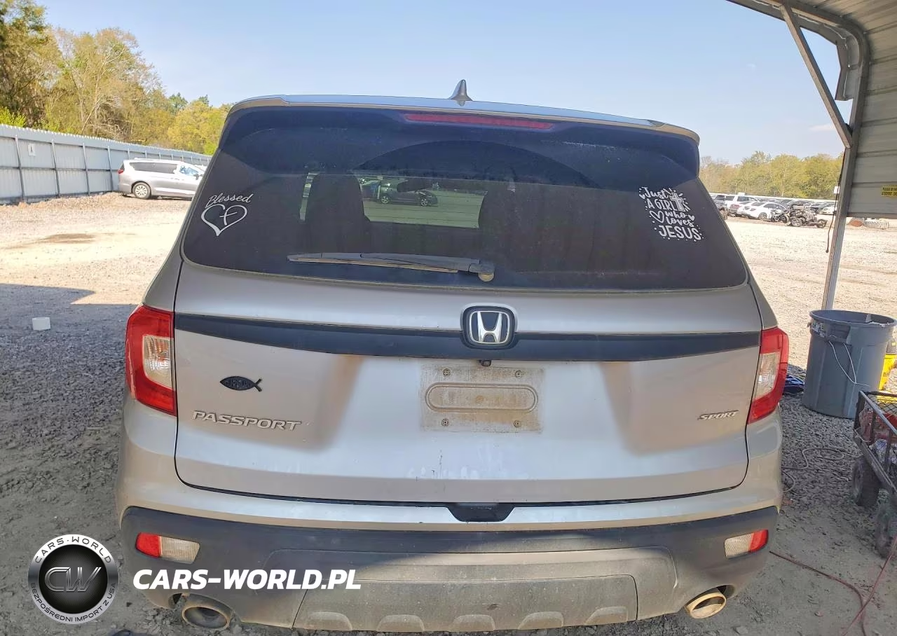 2019 Honda Passport Sport VIN:5FNYF7H22KB009769 - 6