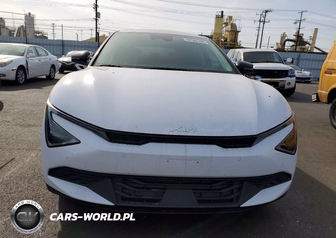 2025 Kia Ev6 Light VIN:5XYC34JB9SG013743 - 5