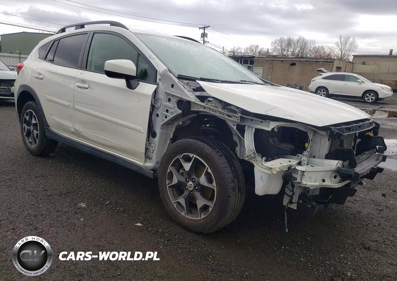 2018 Subaru Crosstrek Premium VIN:JF2GTADCXJH298156 - 4