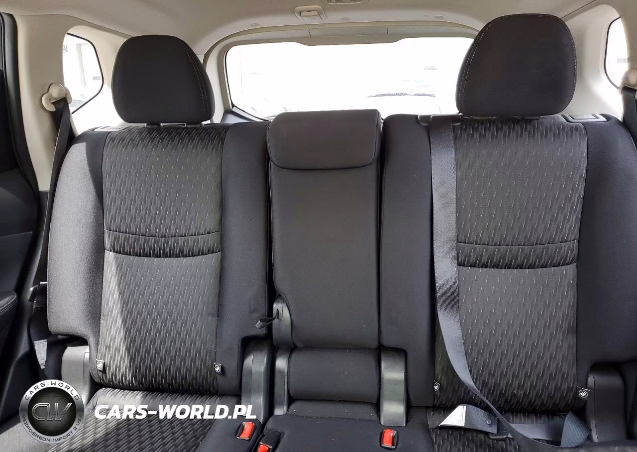 2017 Nissan Rogue S VIN:JN8AT2MT0HW388839 - 10